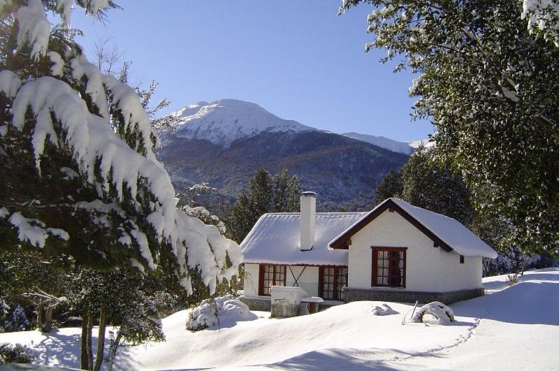 Cabanas & Aparts Lancuyen, Villa De Montana Вилья-ла-Ангостура Номер фото